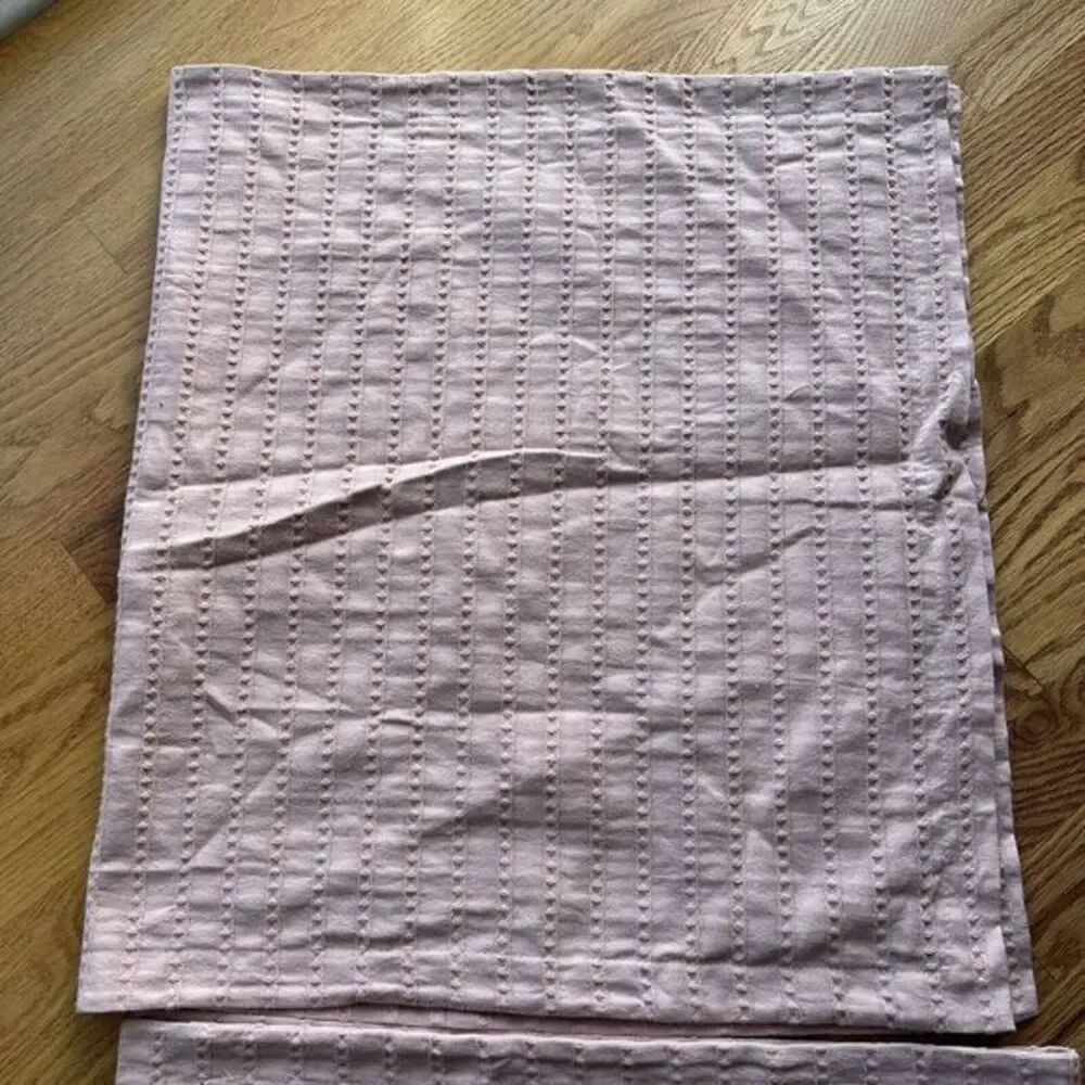 Docofil Portugal Made Pink Cotton‎ Matelasse Textured Euro Pillow 41x23 Lot of 2